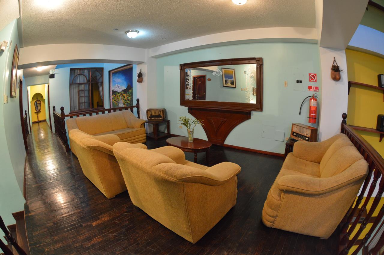 Hotel Estacion Riobamba Zewnętrze zdjęcie